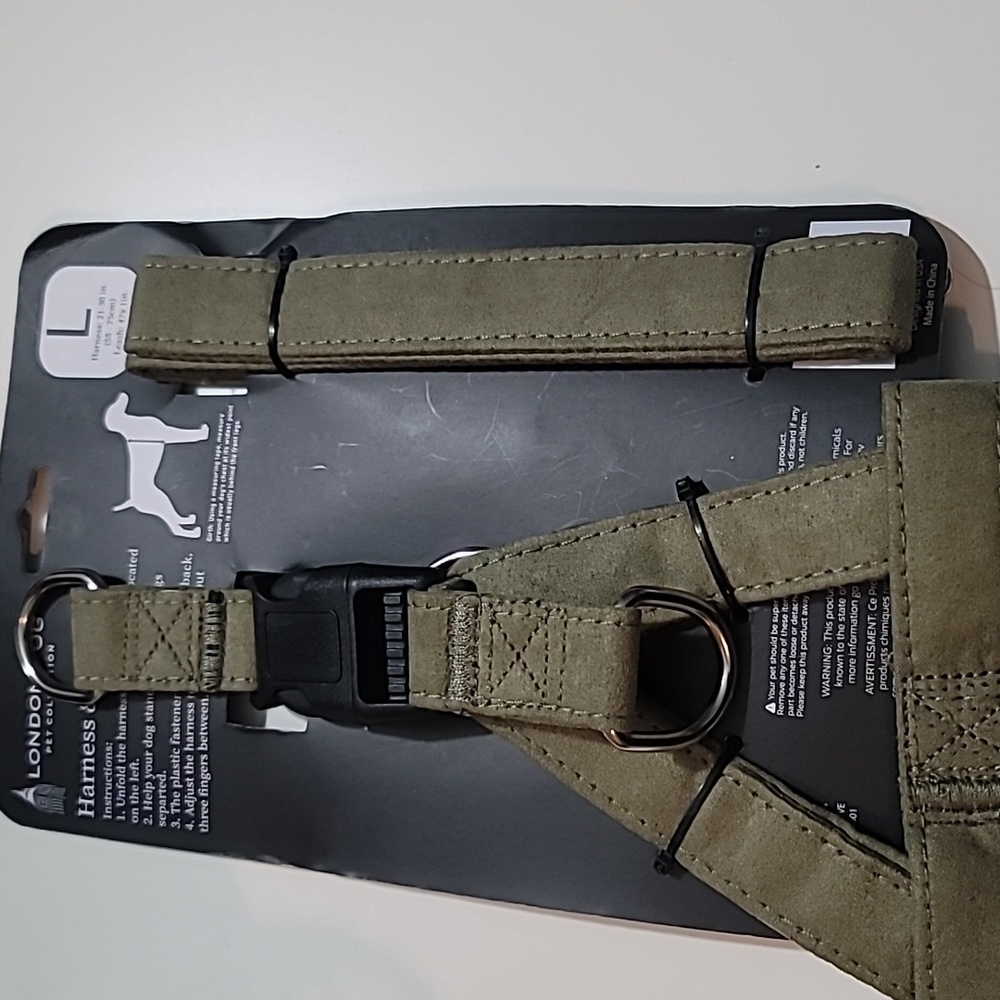 London Fog leash and harness